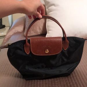 Longchamp black le pliage neo mini in nylon